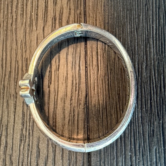 Brighton Hinged Heart Bracelet / Bangle - Picture 3 of 7